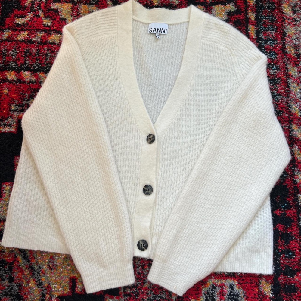 Ganni Women's White and Cream Cardigan
